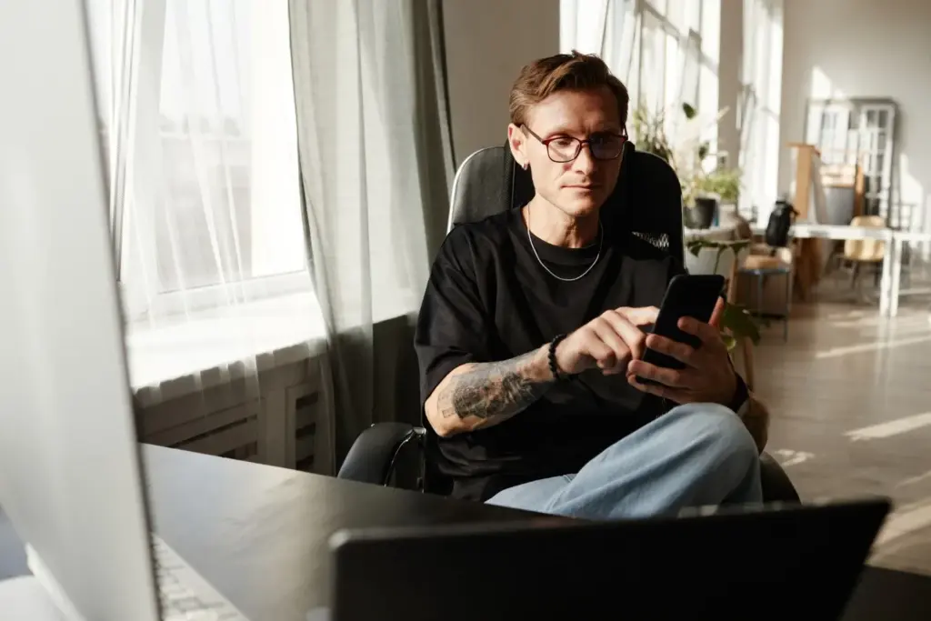 Uygulamaları arşivleyin, depolamayı açın ve geri yüklerken kaldığınız yerden devam edin